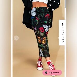 Dressed in LaLa folklore mesh skirt size medium